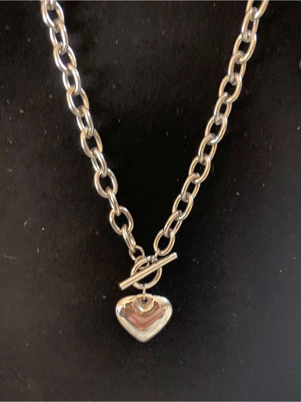 Stainless Steel Heart Toggle Chain Necklace - Women Jewelry - Picture 2 of 5